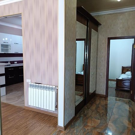 Rent Inn Yerevan On Arami Street Exteriör bild