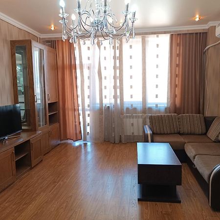 Rent Inn Yerevan On Arami Street Exteriör bild